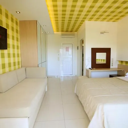 Tarsanas Studios Limenas  Zimmer foto