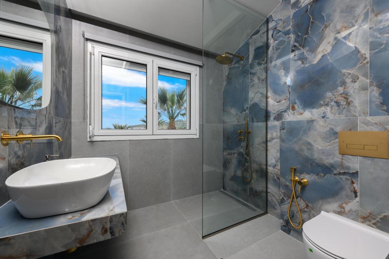 Tarsanas Studios Aparthotel Limenas (Thasos)