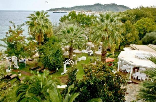 Tarsanas Studios Aparthotel Limenas (Thasos)
